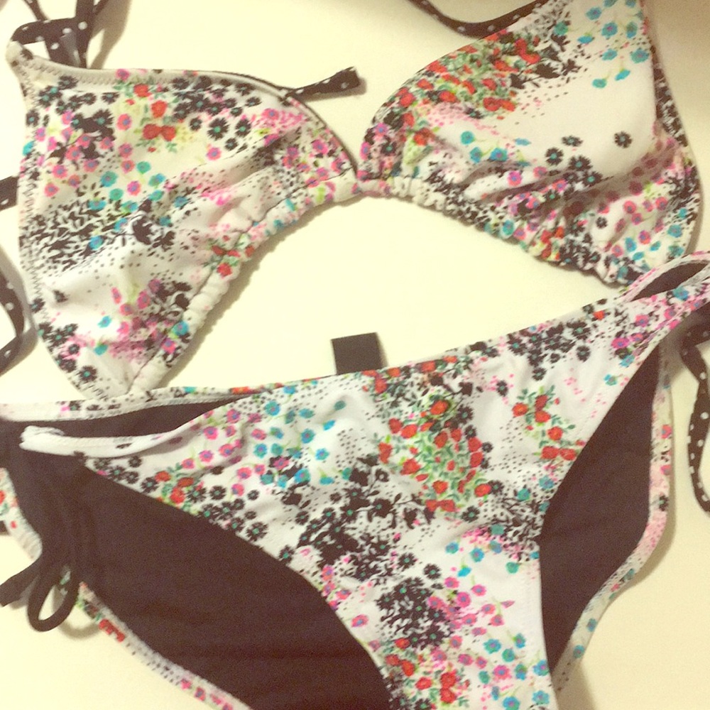 Floral bikini, never worn